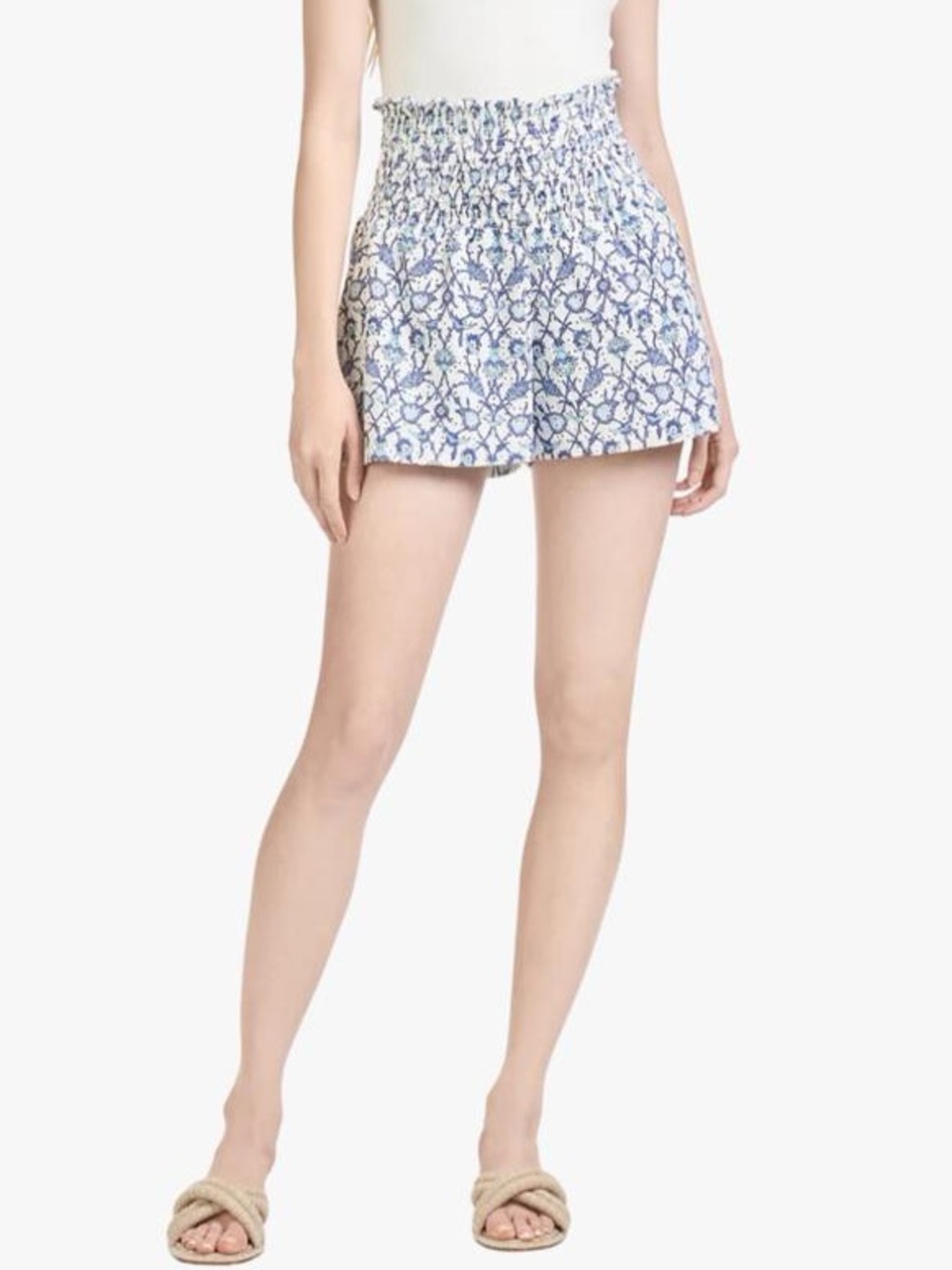 NWT Sachin & Babi smocked shorts size L!